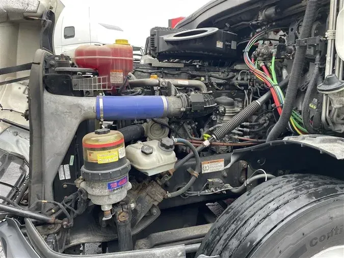 2020 FREIGHTLINER CA126