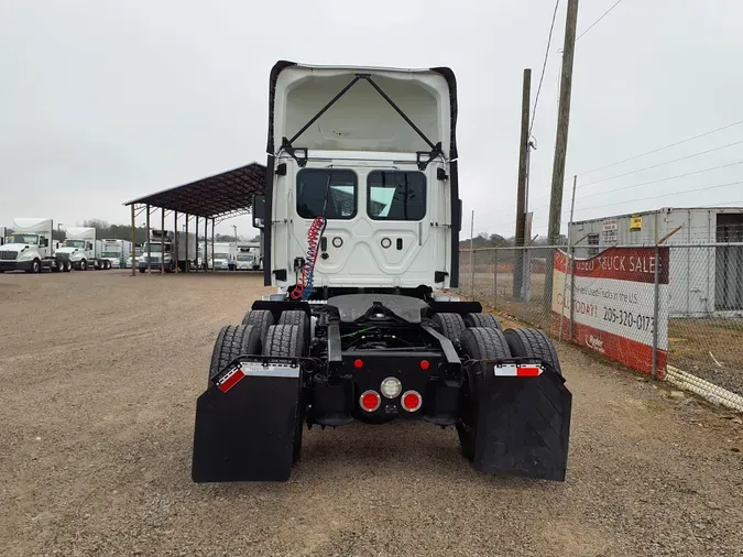 2018 FREIGHTLINER/MERCEDES CASCADIA 125