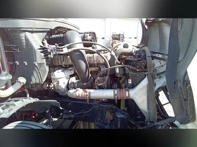 2020 Freightliner Cascadia 126