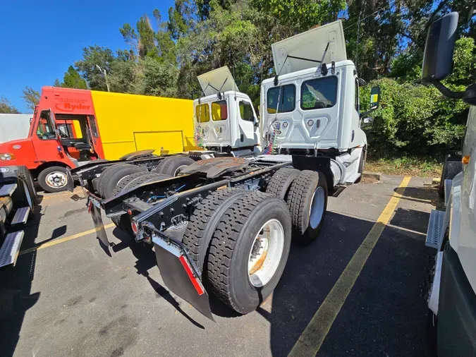 2020 FREIGHTLINER/MERCEDES NEW CASCADIA PX12664