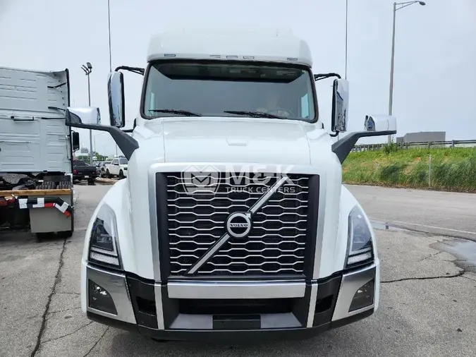 2024 VOLVO VNL64T760