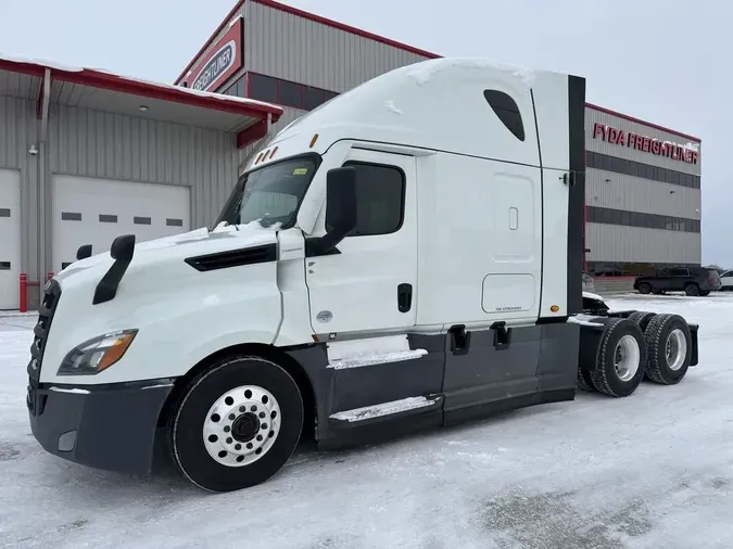 2020 Freightliner Cascadia&reg;33a2555d9961fcb4cf524dbbd4e7eb50