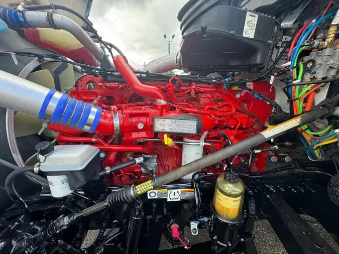 2023 Kenworth W99033a256fbc574a45e1fee20d57b33ab8a