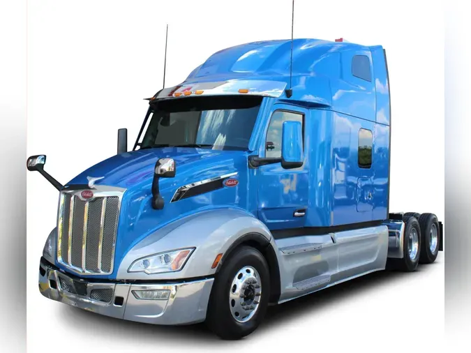 2023 Peterbilt 57933a58e54c24df01b5020772d16d1a624