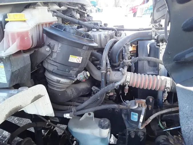 2020 FREIGHTLINER/MERCEDES M2 106