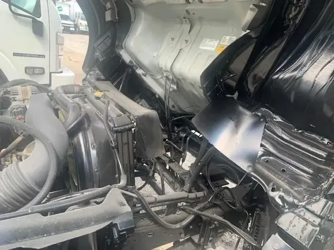 2020 Isuzu NPR-HD