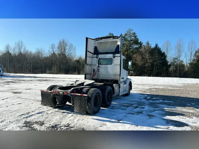 2018 Volvo VNL300