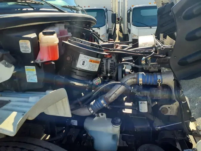 2014 FREIGHTLINER/MERCEDES M2 106