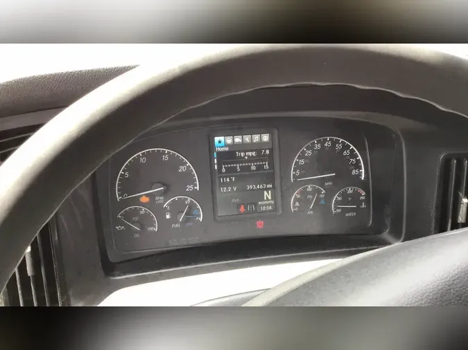 2020 Freightliner Cascadia 126
