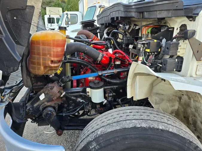 2017 NAVISTAR INTERNATIONAL 4300
