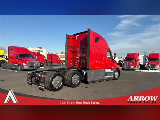 2022 FREIGHTLINER CA126