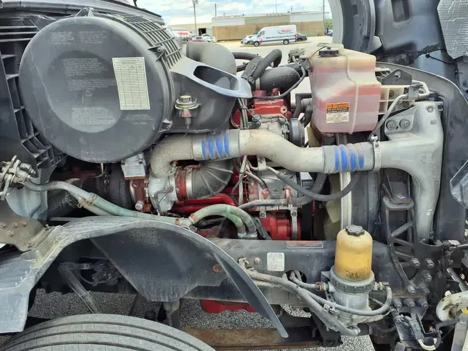2019 VOLVO VNL64T-30033b11f81d8f2c0a3c21e3da7d0b5a82e