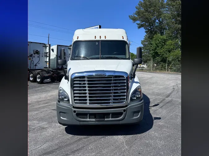 2020 FREIGHTLINER CASCADIA