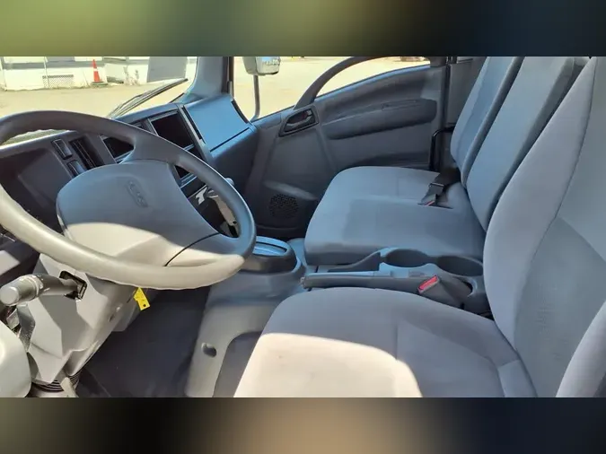 2018 ISUZU NPR33b1e36f864460967984f39f2d829784