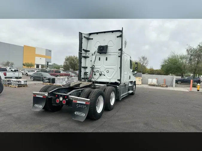 2022 Freightliner Cascadia 12633bc7e15d40fec907629513f5535f859