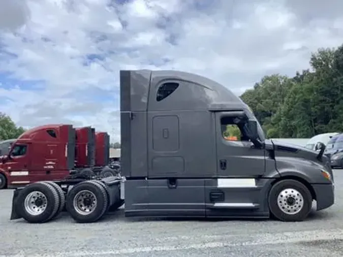 2022 Freightliner Other