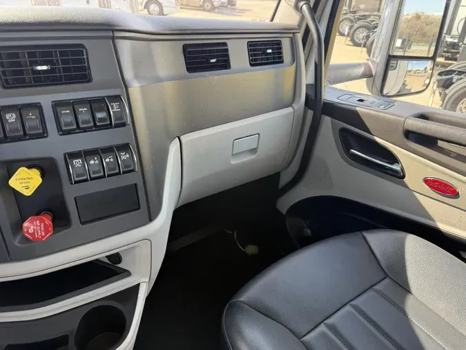 2024 Peterbilt 567