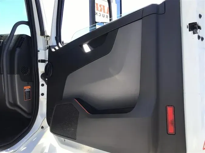 2022 VOLVO VNL64T76033bf8bbaa922b347756f1c7d78f48ef8