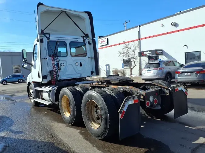 2020 FREIGHTLINER/MERCEDES NEW CASCADIA 116