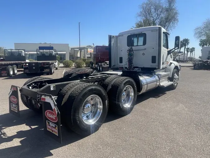 2019 Peterbilt 579