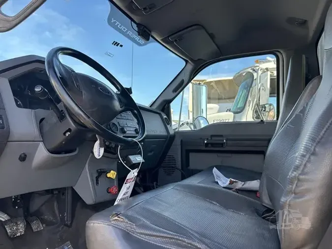 2015 FORD F750 XLT SD