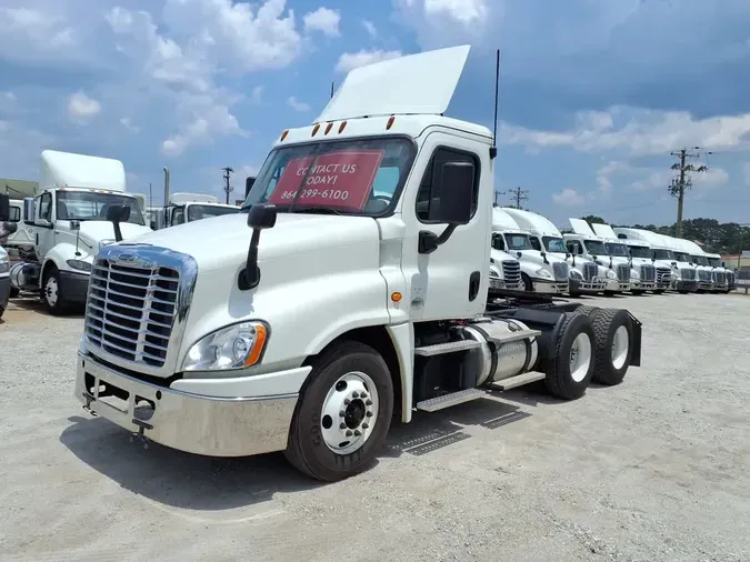 2019 FREIGHTLINER CASCADIA 12533c9a89e959d332422d85e31d599b7ec
