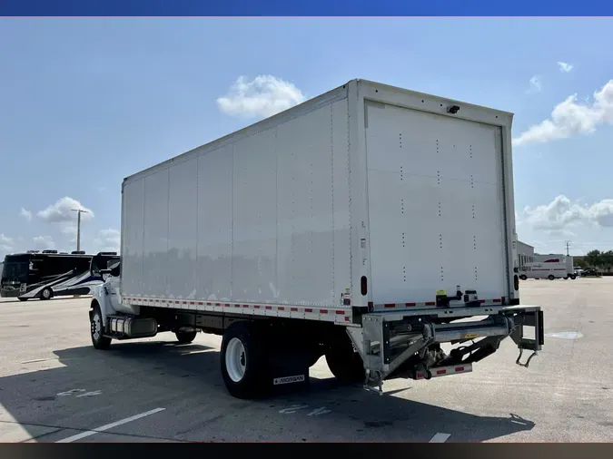 2023 Ford F750