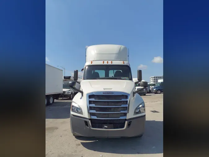 2019 FREIGHTLINER NEW CASCADIA PX12664