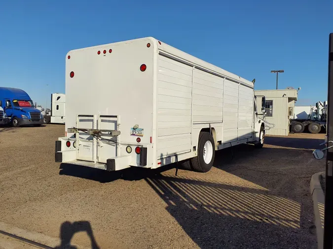 2015 FREIGHTLINER/MERCEDES M2 106