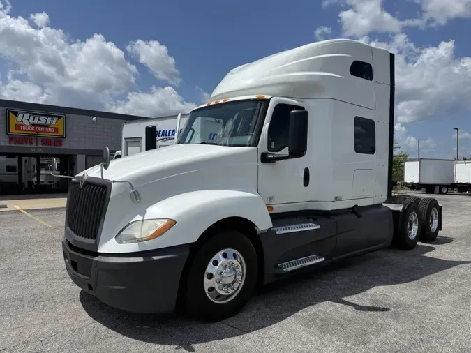 2018 International LT625