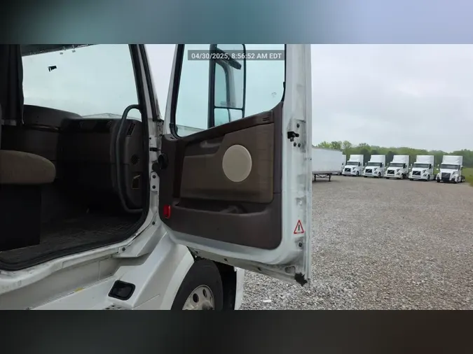2018 Volvo VNL 740