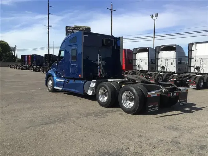 2022 KENWORTH T68033d6ab4f2f5f2c31d66b5bbc3ca247c6