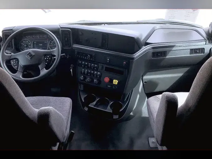 2023 INT LT625 6X433d9c71f25fd421393811d8a7e95347b