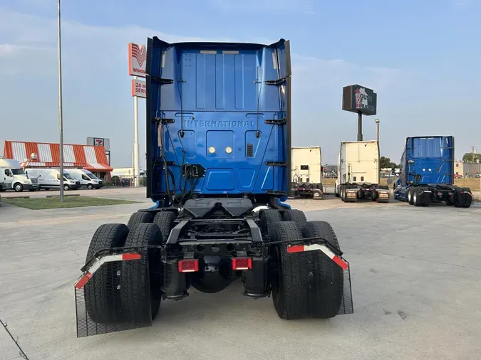 2020 International LT625