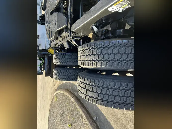 2021 Kenworth T680