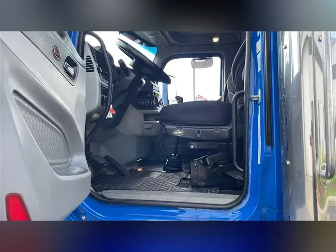 2019 PETERBILT 579