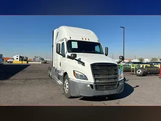 2022 Freightliner Cascadia 126
