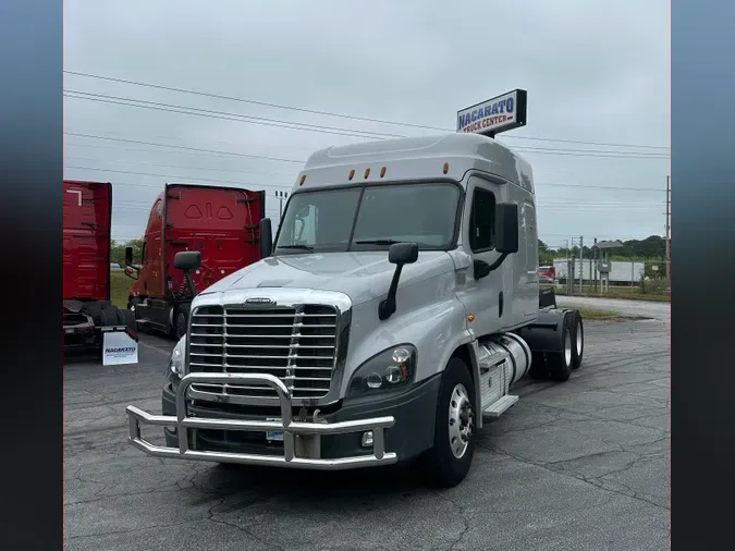 2018 FREIGHTLINER CASCADIA