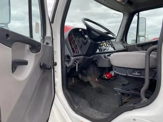 2019 Freightliner Business Class M2 10633e3e840d3cb72774e89bb54abb9087d