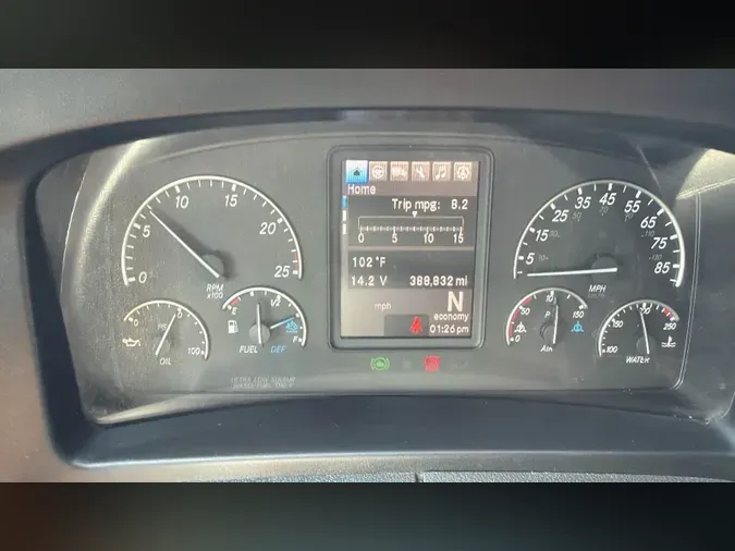 2025 Freightliner Cascadia 126