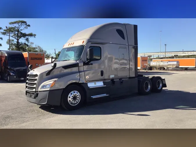 2023 Freightliner Cascadia