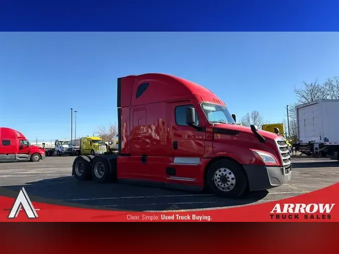 2022 FREIGHTLINER CA126