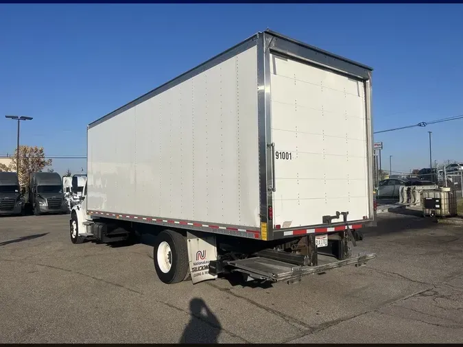 2021 Freightliner M2 10633f3fdaf5e57a6f10e339dd09d53b43f