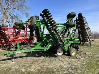 2013 JOHN DEERE 2623