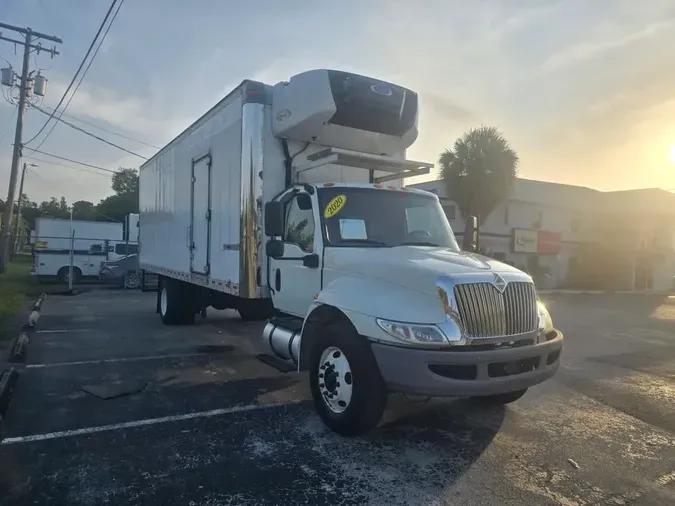 2020 NAVISTAR INTERNATIONAL MV607 (4X2)33f8929055307fc1ad0a7fc369889b68