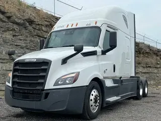 2021 FREIGHTLINER CA126