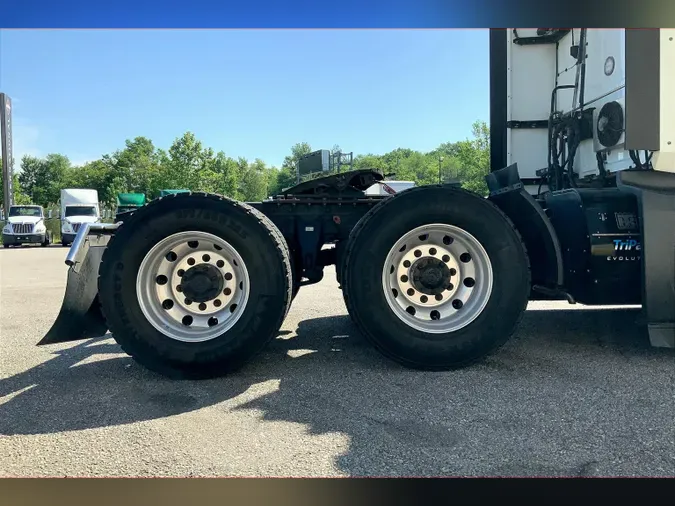 2021 INT LT625 6x4
