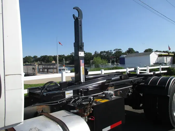 2019 INTERNATIONAL MV-60733ffb6accab3356d1aa0948a6c1e9cf0