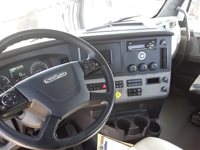 2021 FREIGHTLINER/MERCEDES NEW CASCADIA PX1266434058d73f15498de23389620d60bea6a