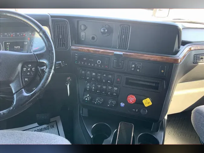 2021 INT LT625 6x4